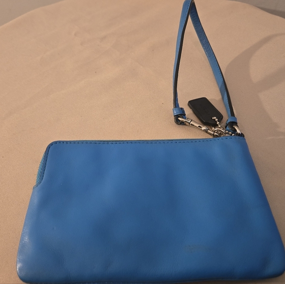 Coach Colorblock Corner Zip Small Navy Azure Blue Wristlet Wallet Bag Clutch - Picture 3 of 8